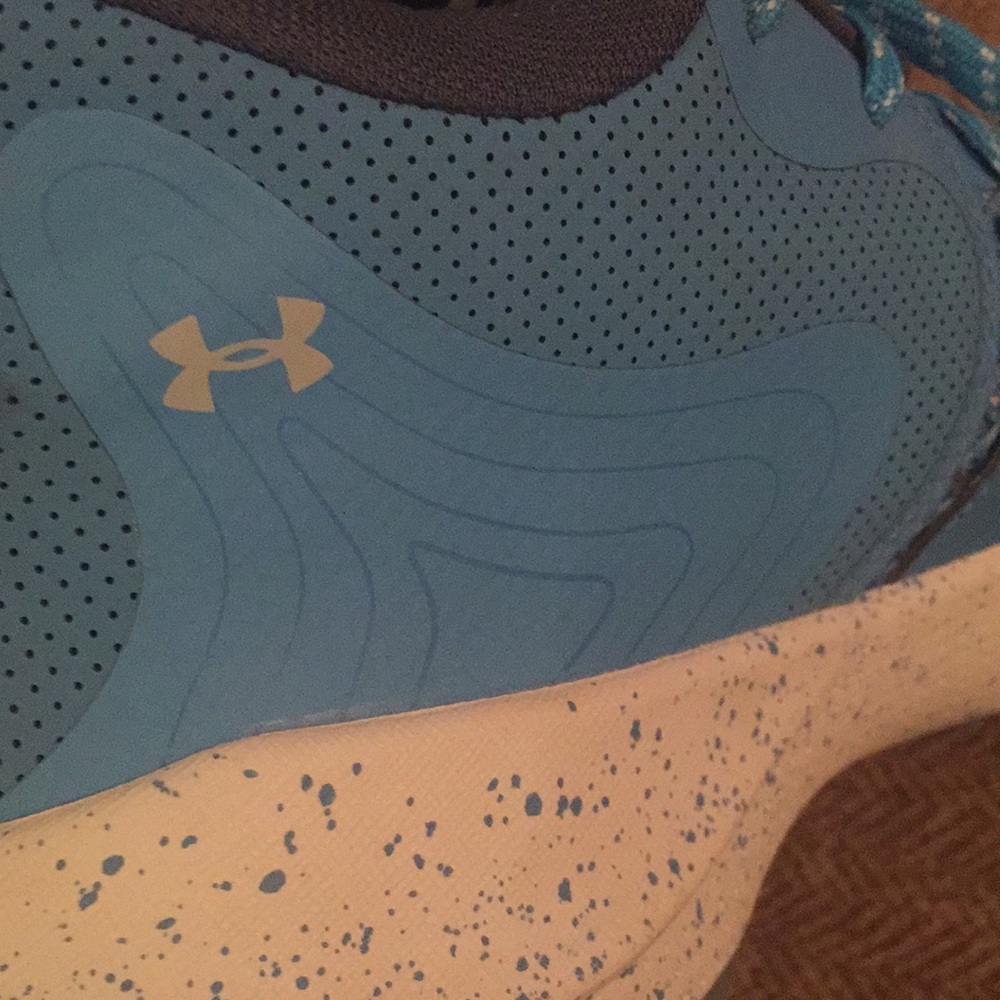 Under Armor - image 8